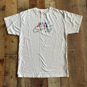 Nike SB Men's Size Small Short Sleeve Graphic T-Shirt Tee Crewneck in White